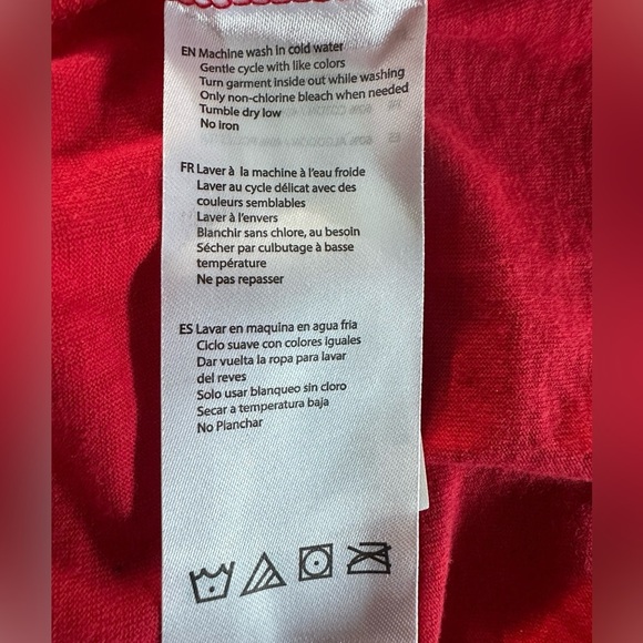 Disney Minnie Mouse Red Graphic Tee – Women’s M - Picture 6 of 7